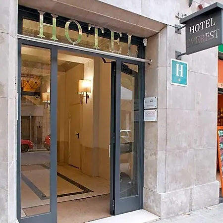 Hotell Everest