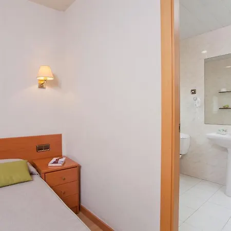 Everest Hotell